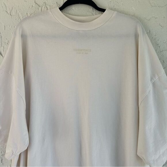 FEAR OF GOD Essentials Tee Shirt Men Large Oversized Cream - Picture 2 of 12